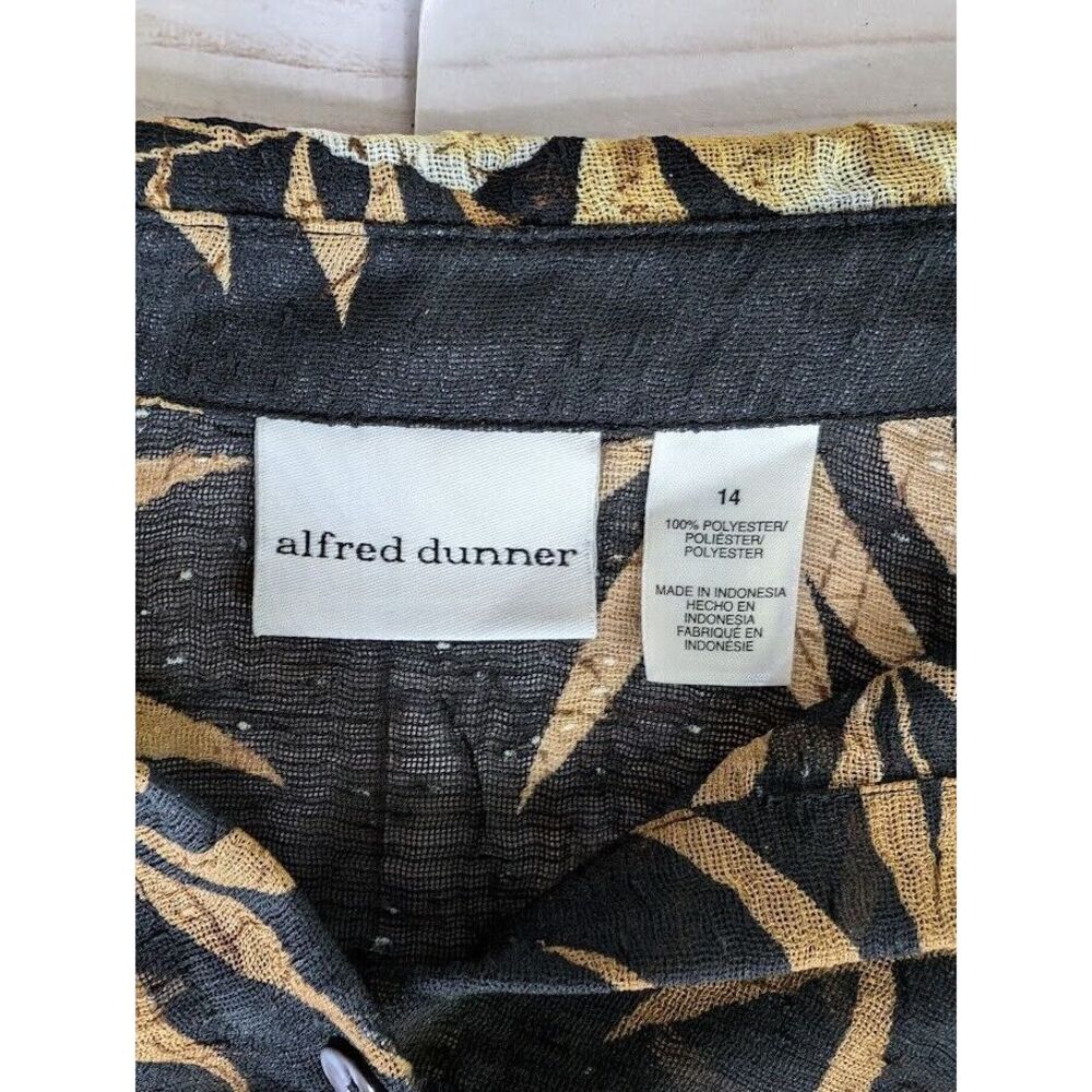 Alfred‎ Dunner Size 14 Black Gold Floral Button Down Semi Sheer Long Sleeve Top - Picture 2 of 7